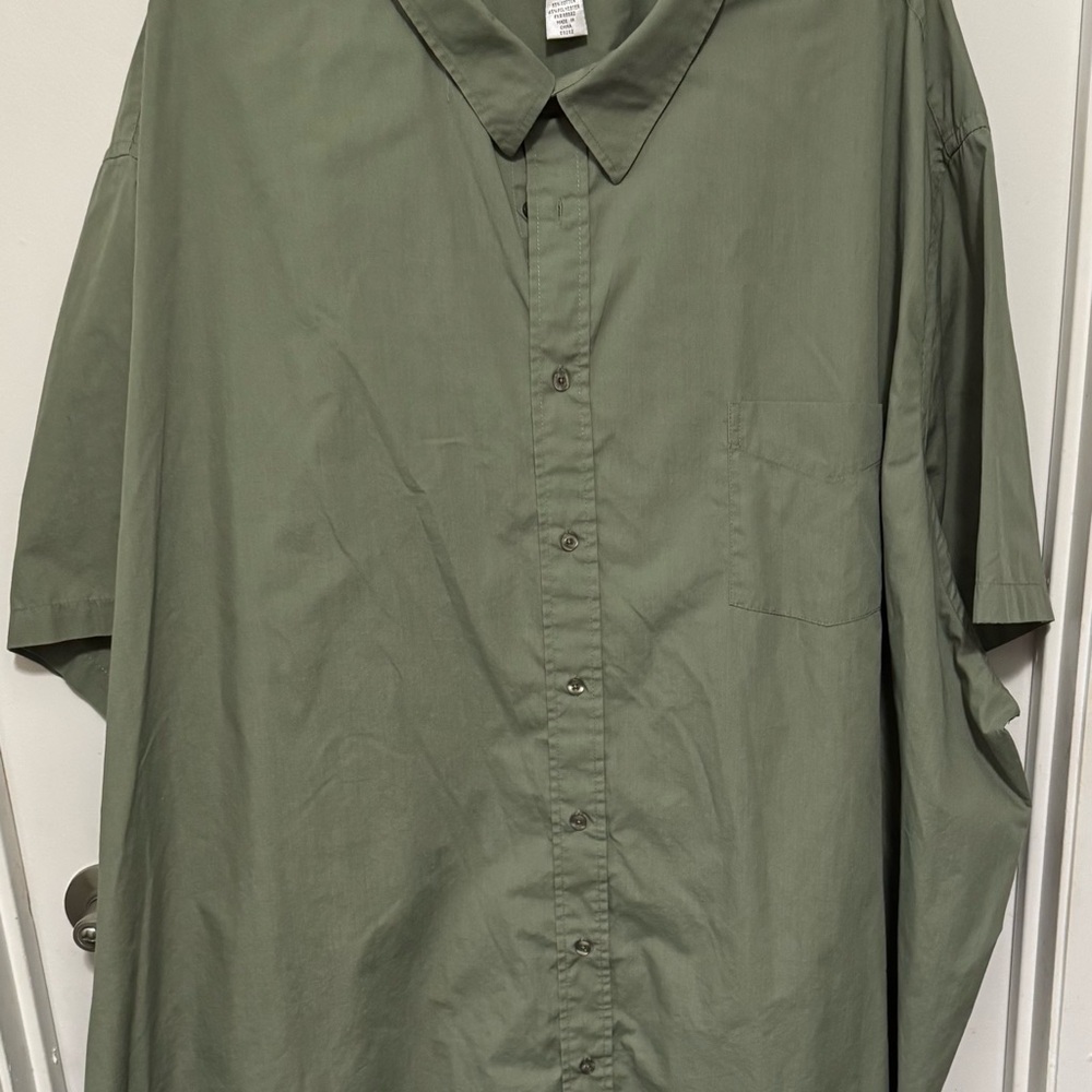 King’s Court Green S/S Men’s Dress Shirt Size 22 Gently Used